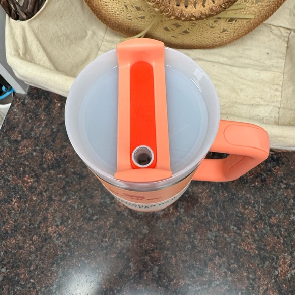 Stanley Quencher H2.0 Tumbler nectarine - Picture 2 of 3